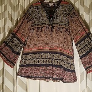 AVENUE #PLUS ZISE BLOUSE 95% POLYESTER 5% SPANDEX